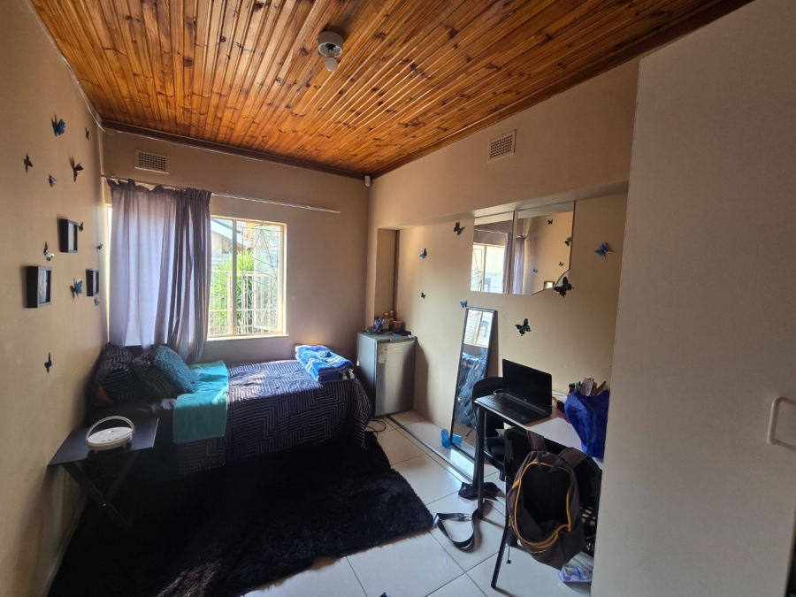 7 Bedroom Property for Sale in Universitas Free State